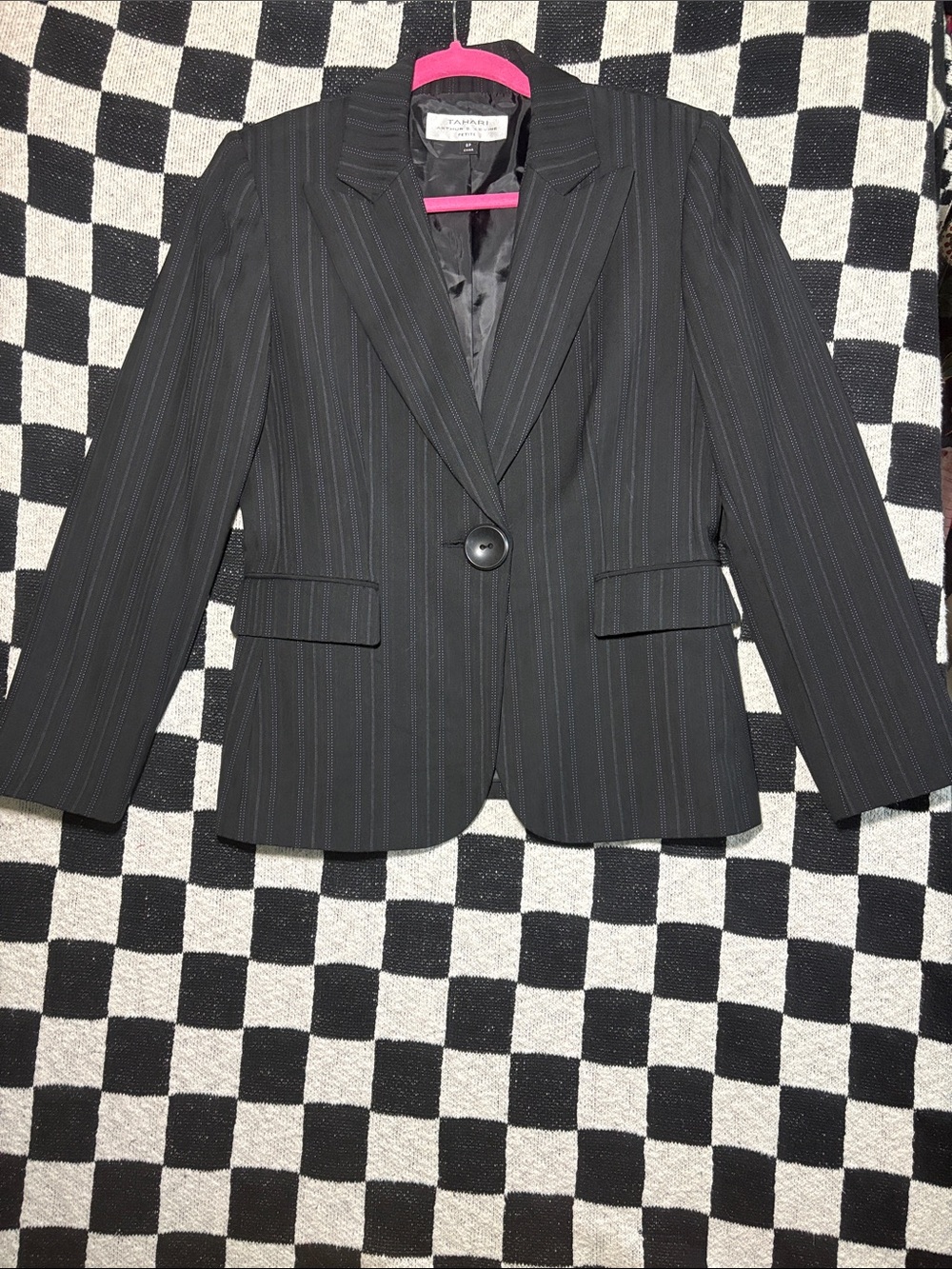 Tahari ASL Black Pinstriped Big Button Blazer